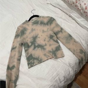 Green and cream tie die sweater